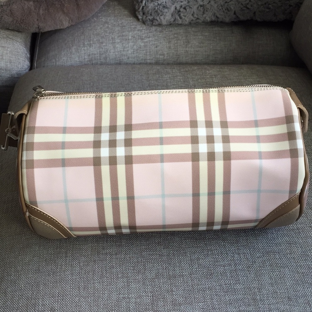 Burberry pink barrel shoulder bag